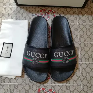 Gucci Slide काली लाल हरी वेब स्ट्रैप स्लिपर्स