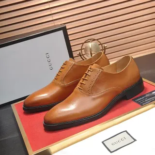 Gucci Tan Brogue Cap-Toe Oxford Shoes
