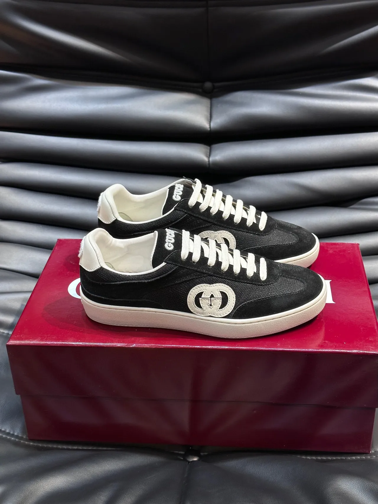 Gucci Tennis 1977 Black and White Lifestyle Sneakers 3