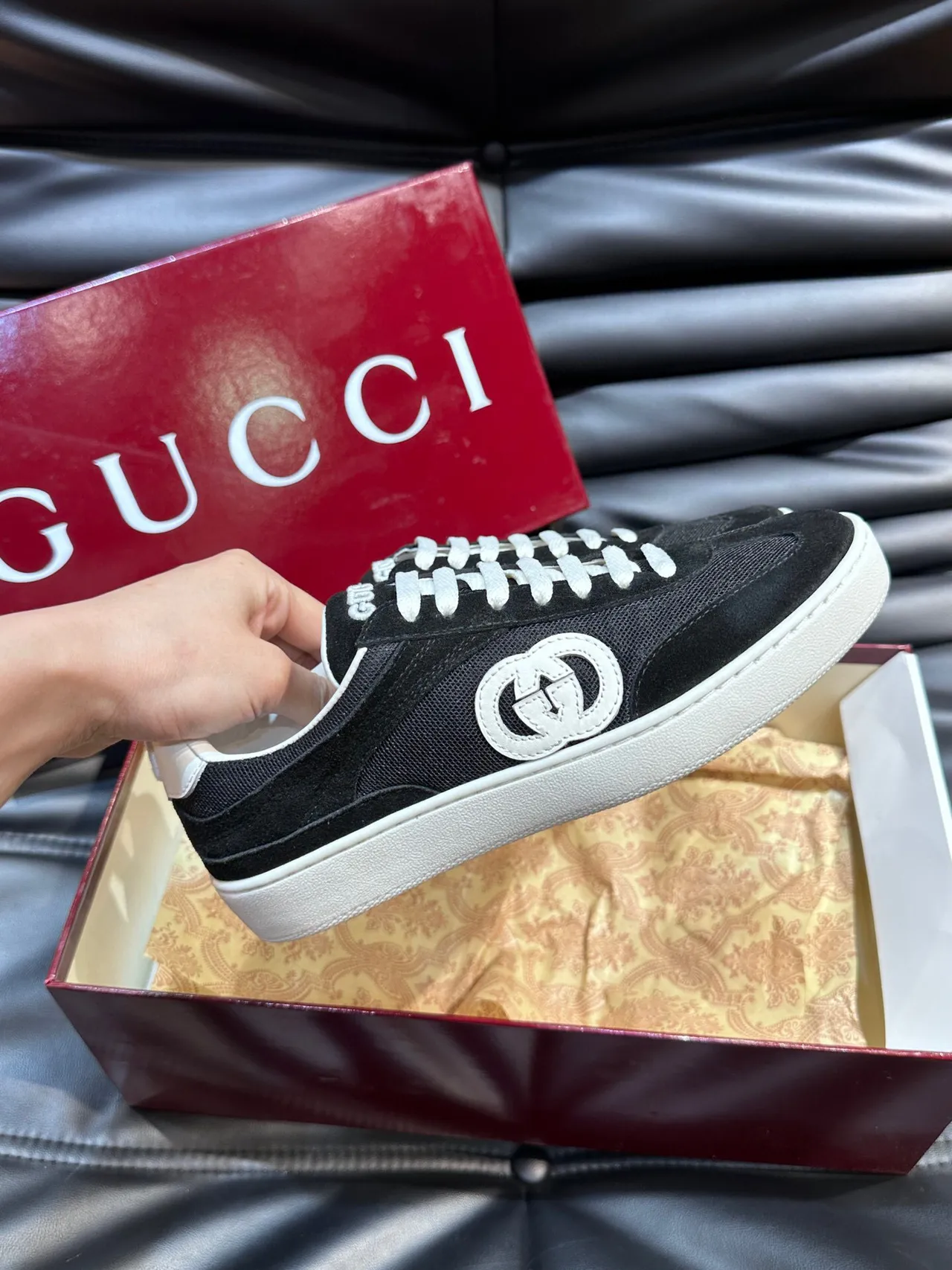 Gucci Tennis 1977 Black and White Lifestyle Sneakers 5