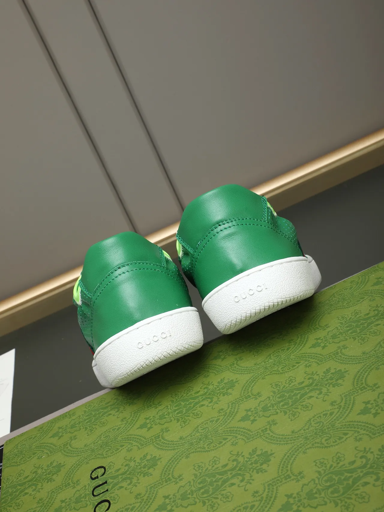 Gucci Tennis 1977 Green Red Web Perforated Leather Lifestyle Sneaker 3