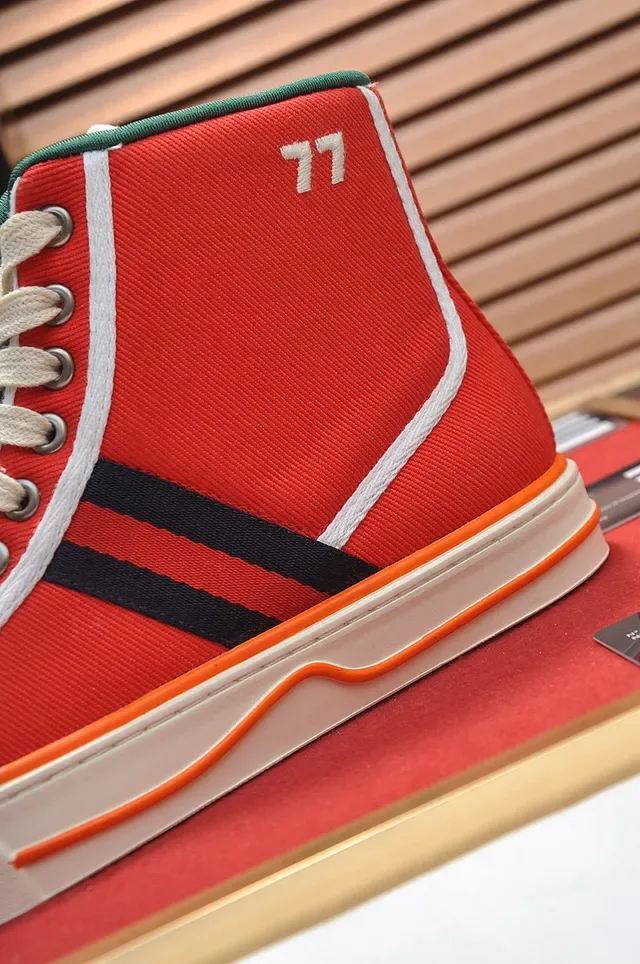 Gucci Tennis 1977 Toile Rouge Noir Blanc Orange Baskets Lifestyle 2