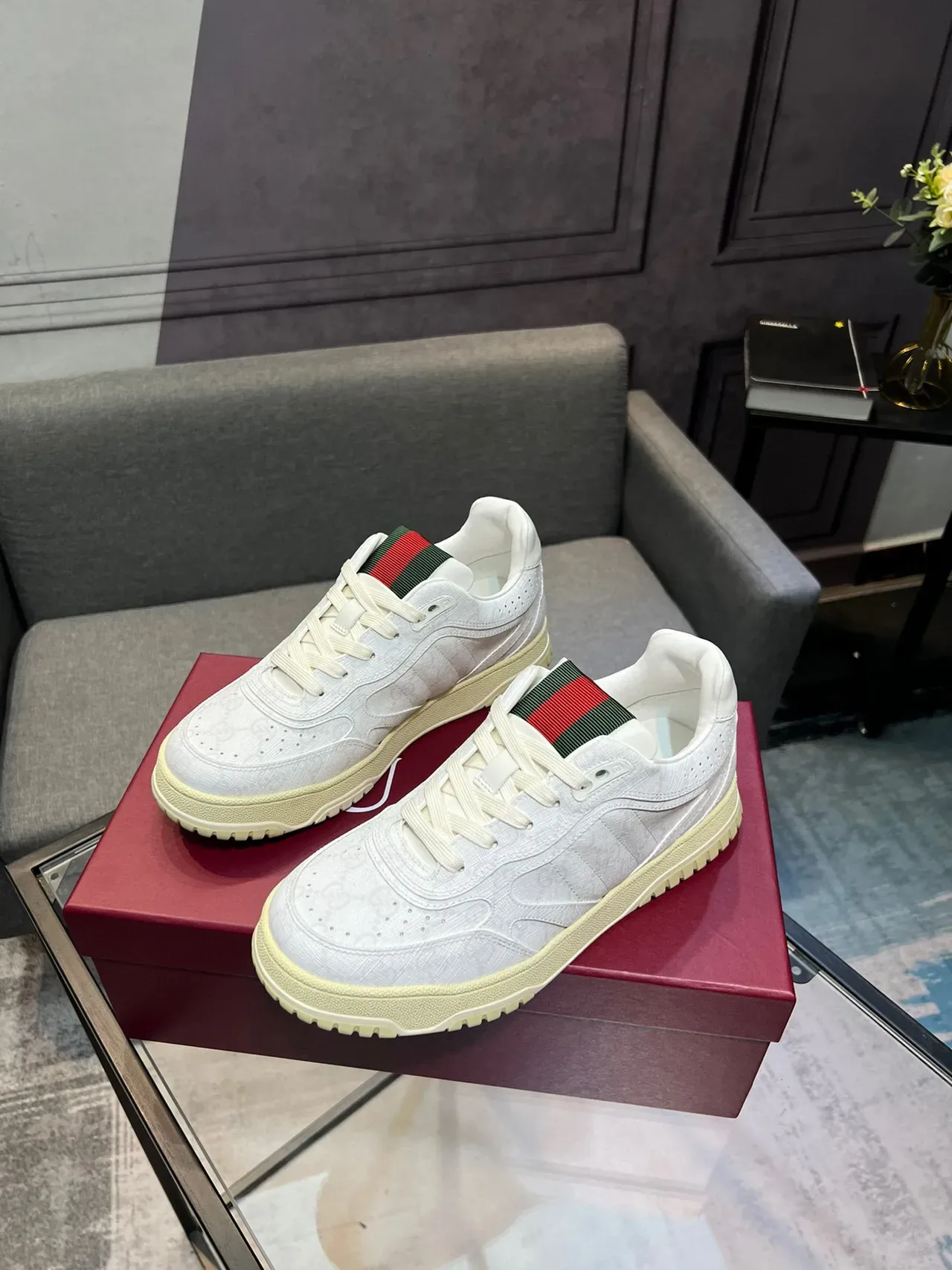 Gucci White Green Perforated Leather Upper GG Monogram Texture Lifestyle Sneakers 3