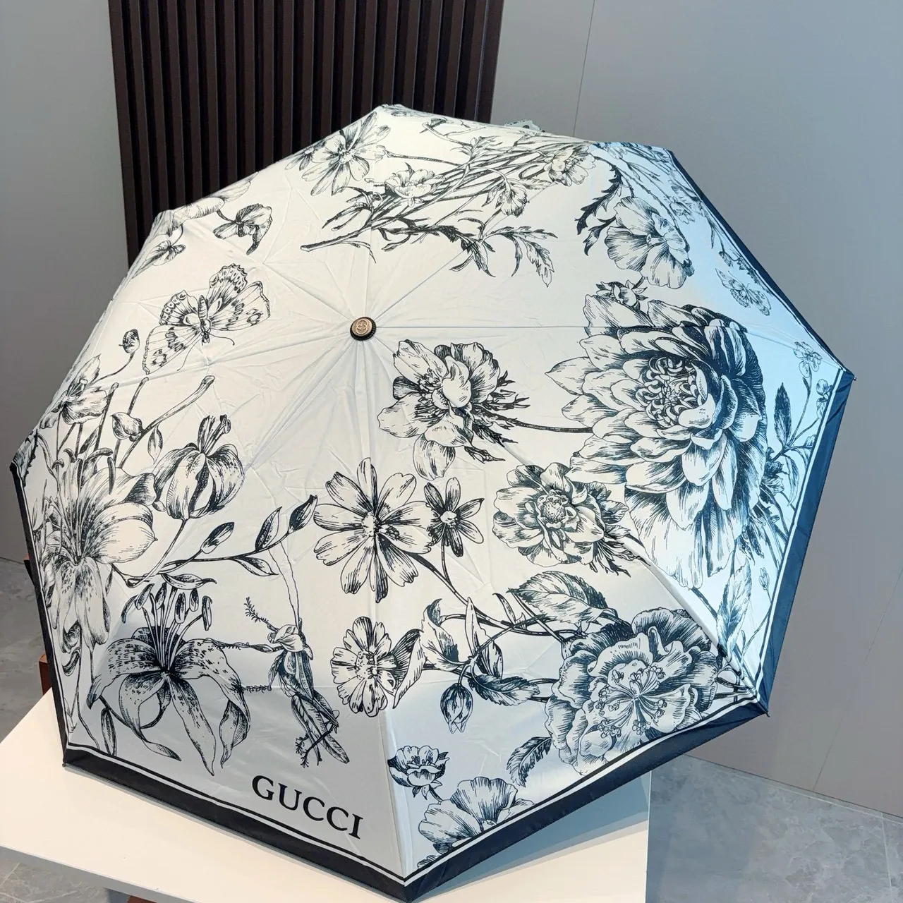 Gucci Blanc Marine Impression Florale Botanique Illustration d'Encre Monochrome Sac 2
