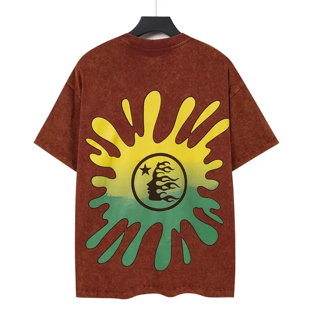 Camiseta Hellstar lavagem ácida estampa gráfica dupla face 3