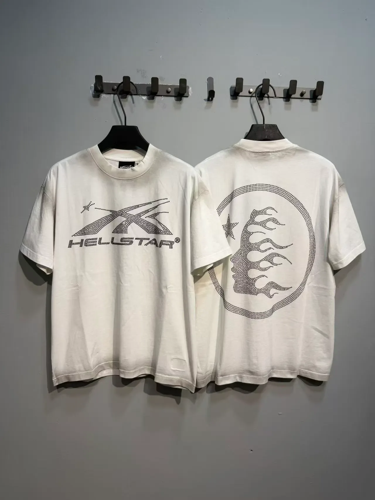 Hellstar রাইনস্টোন গ্রাফিক ওভারসাইজড টি-শার্ট 2