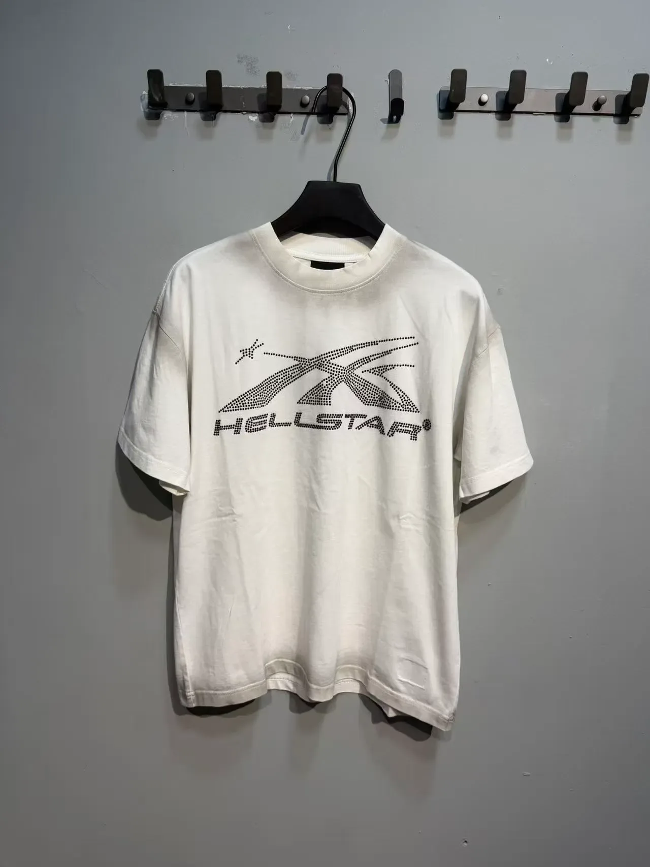 Hellstar রাইনস্টোন গ্রাফিক ওভারসাইজড টি-শার্ট 4