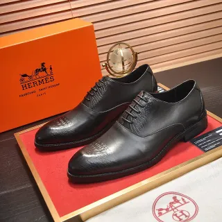 Hermès Black Crocodile-Embossed Cap Toe Oxford Shoes
