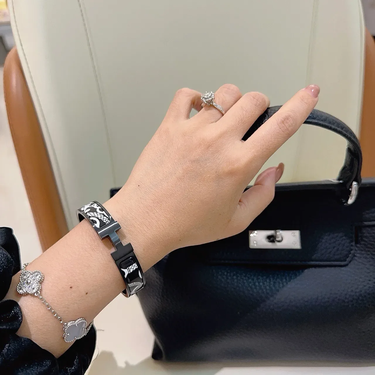 Hermès Clic H Black and White Graphic Engraved Bracelet 3