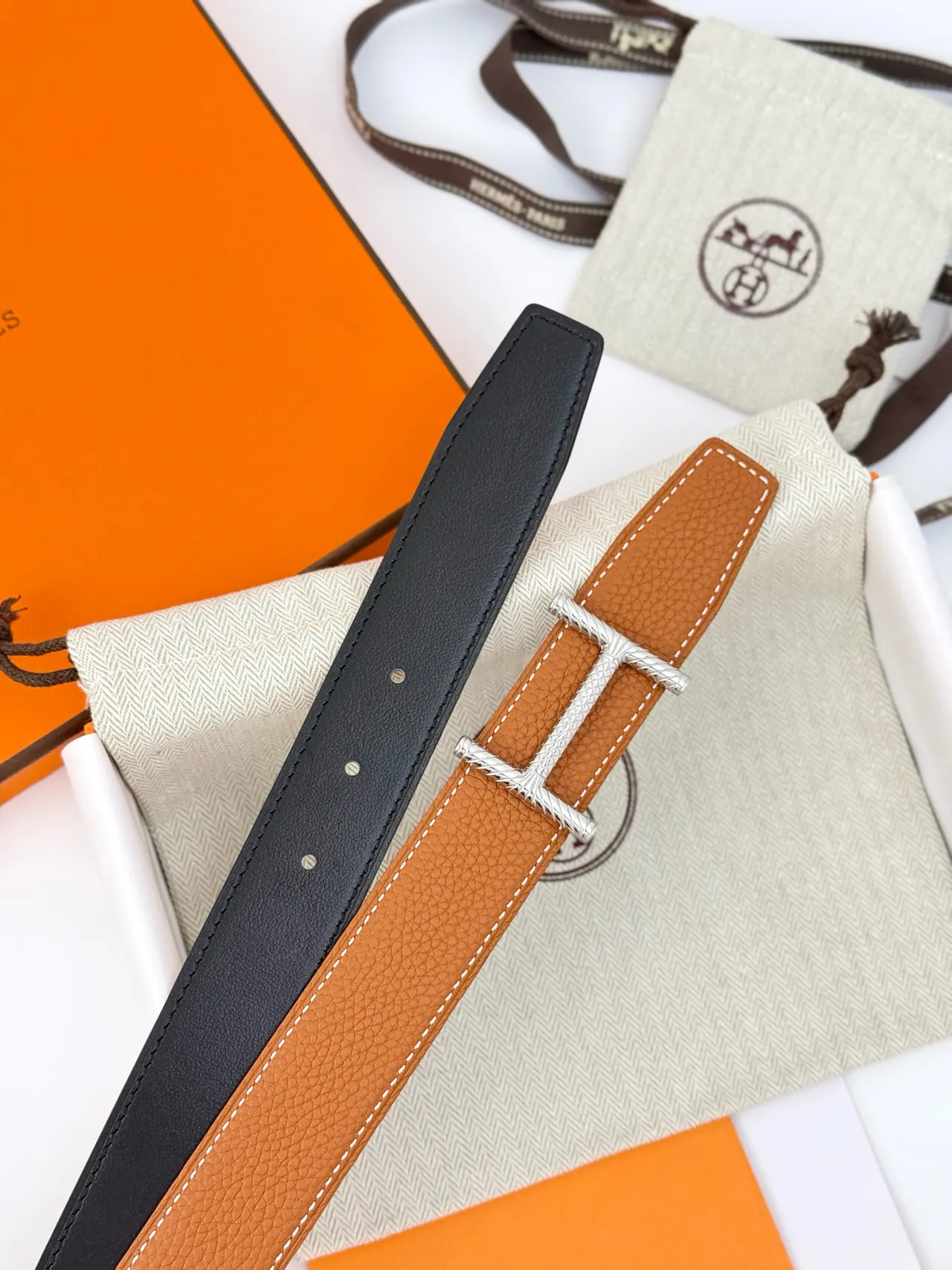 Hermès Constance Belt বাদামি সোনা কণিকাযুক্ত বিকৃত H-বাকল চামড়ার বেল্ট 7
