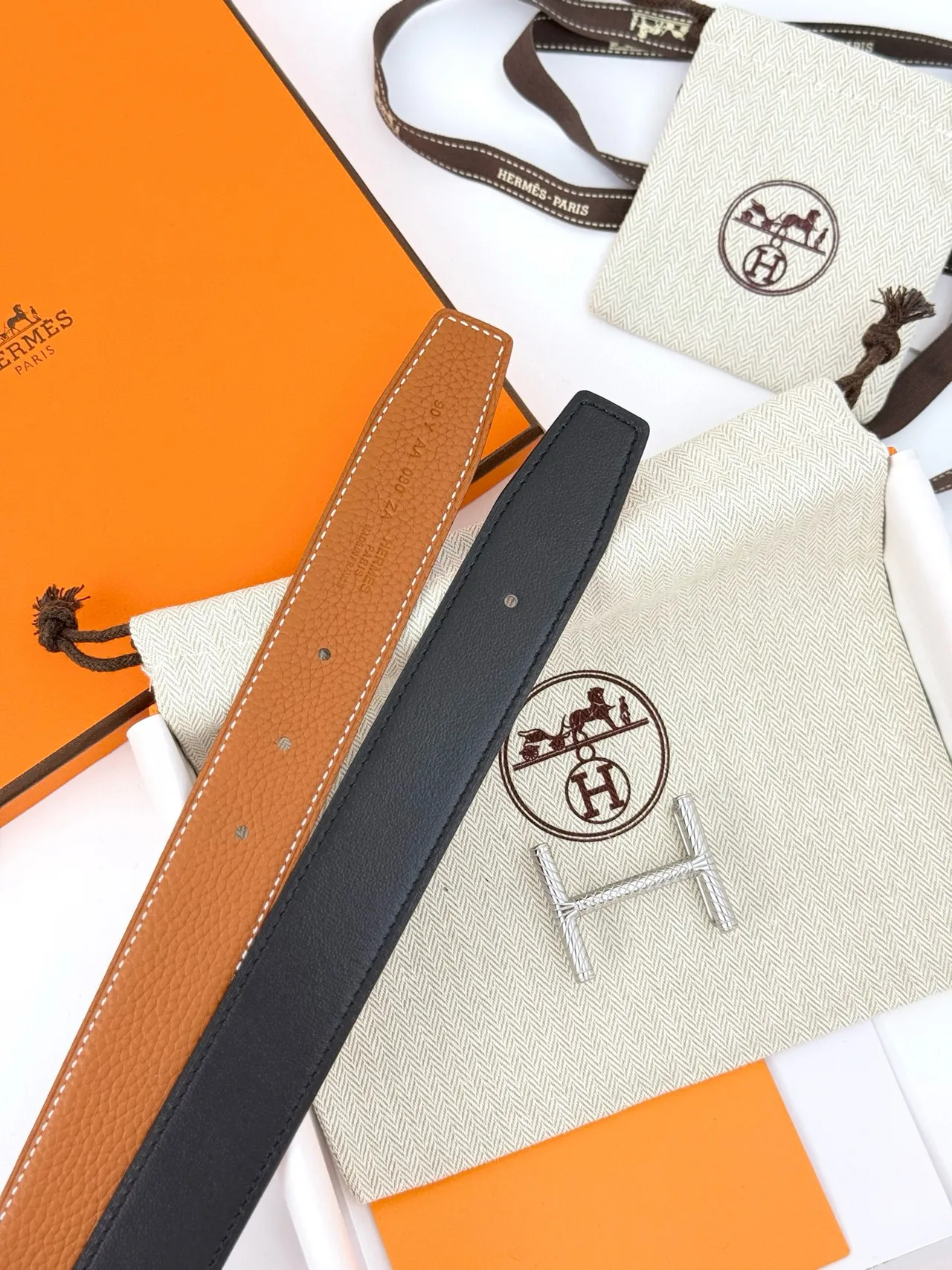 Hermès Constance Belt বাদামি সোনা কণিকাযুক্ত বিকৃত H-বাকল চামড়ার বেল্ট 9