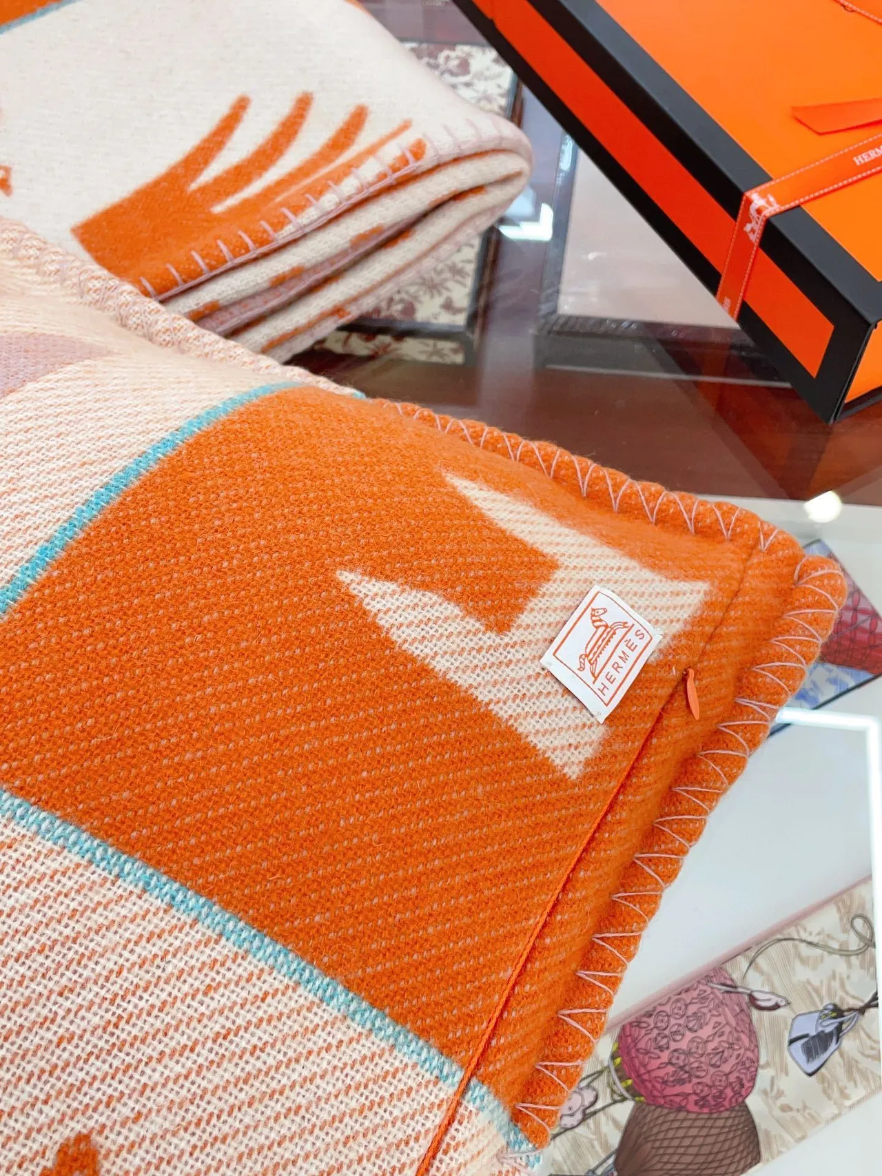 Hermès H De কমলা গোলাপী উনুন বস্ত্র কুশিক্ত কিনারা স্কার্ফ 8