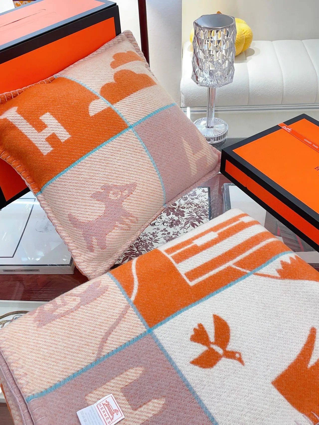 Hermès H De কমলা গোলাপী উনুন বস্ত্র কুশিক্ত কিনারা স্কার্ফ 9