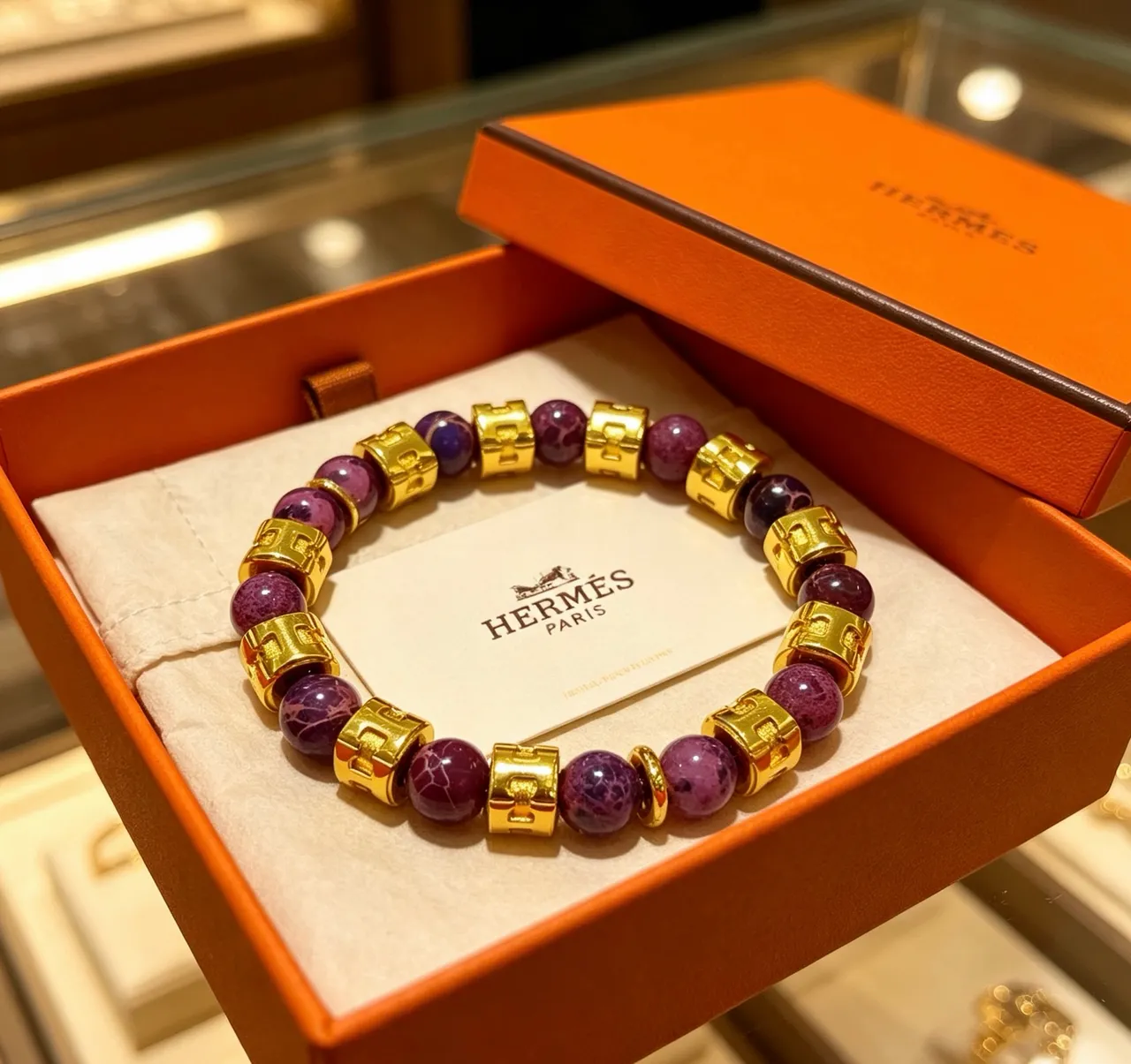 Hermès H-Motif Bracelet à perles en pierre violette et doré 8