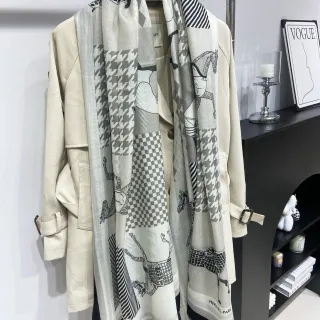 Hermès Horse Motif Geometric Patchwork Gray Shawl