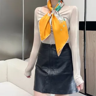 Hermès Légère 橙色花卉几何印花真丝围巾