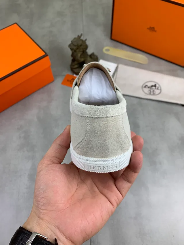 Hermès Oran Beige White Suede Upper H-Buckle Hardware Loafer 3
