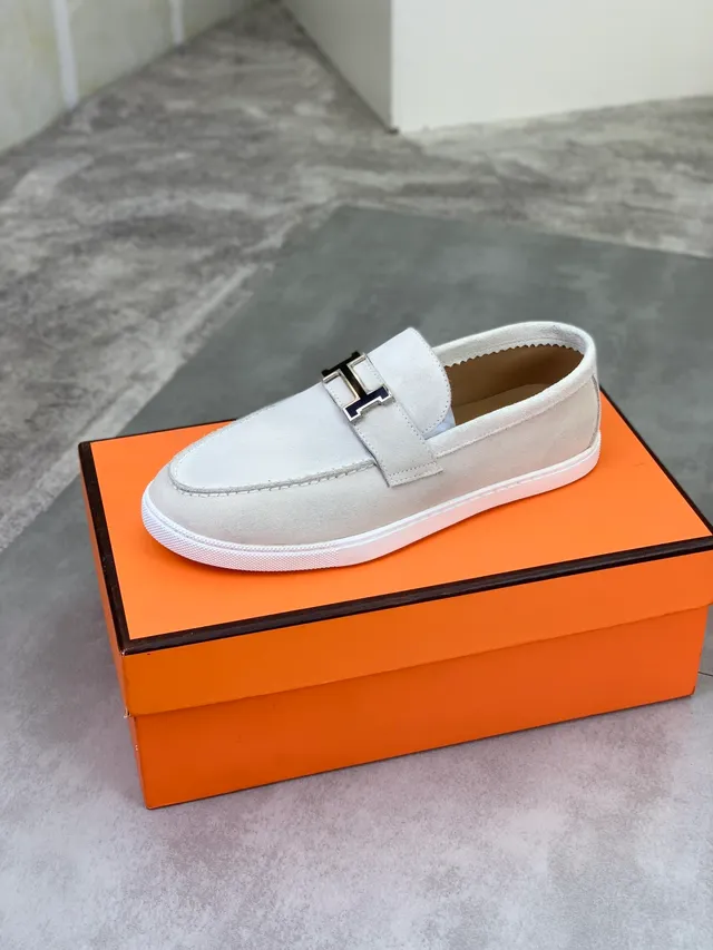 Hermès Oran Beige White Suede Upper H-Buckle Hardware Loafer 4