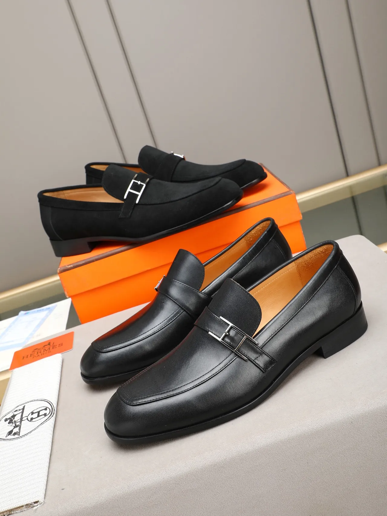 Hermès Oran Black Leather Single-Buckle Loafer 2