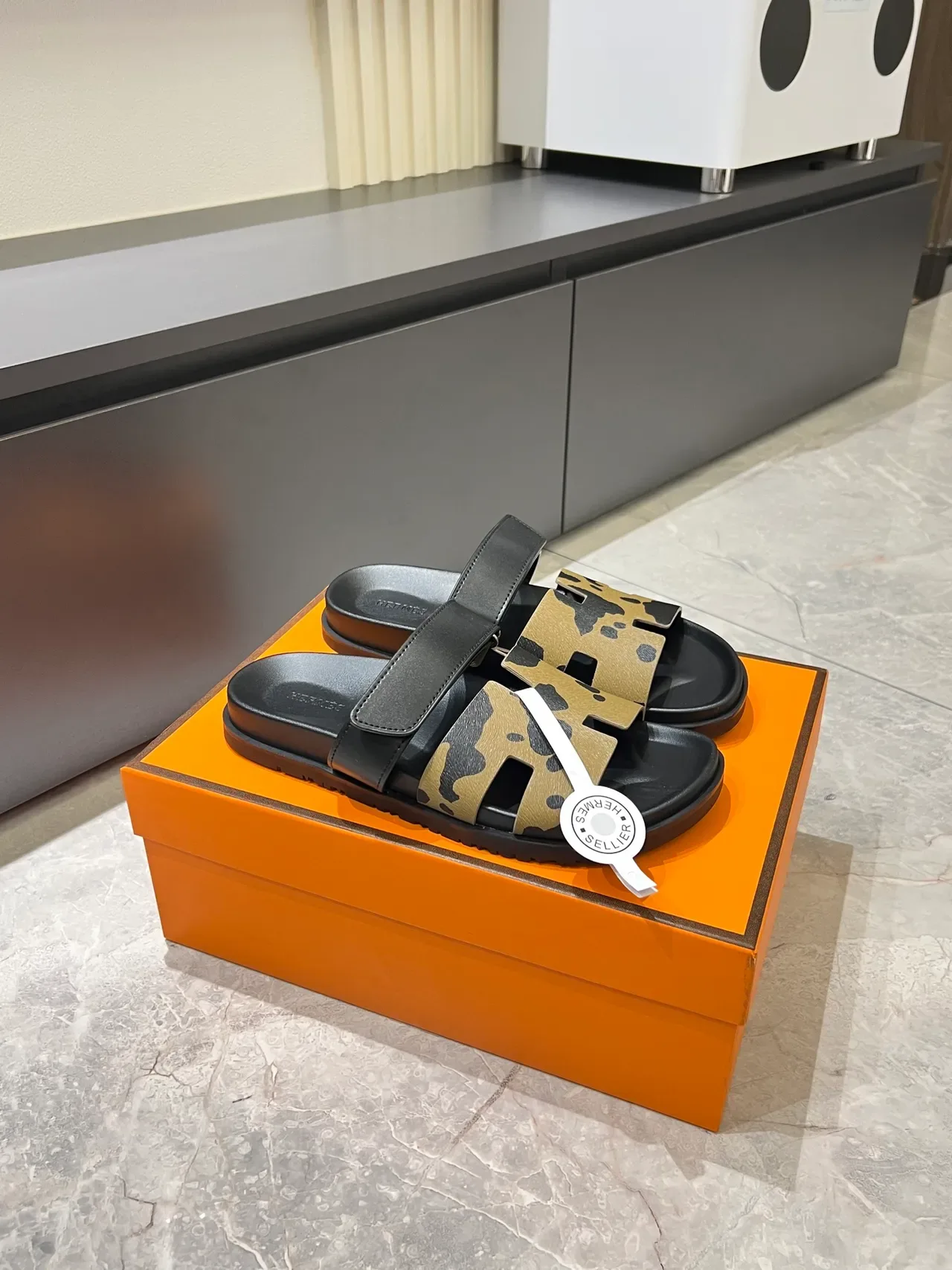 Hermès Oran Black Multicolor Double-Strap H-Cutout Slippers 16