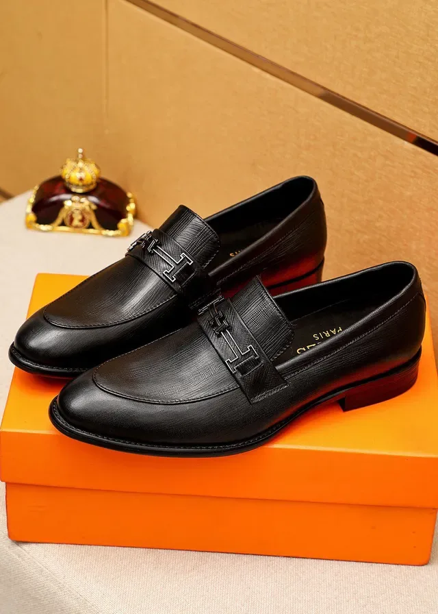 Hermès Oran Black Textured Leather H-Buckle Loafers 2