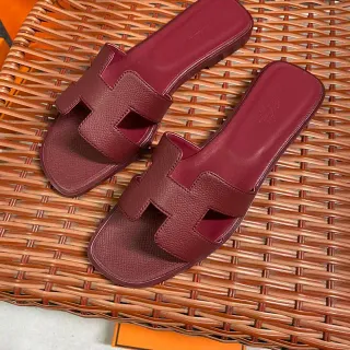 Hermès Oran Burgundy H-Strap Slippers
