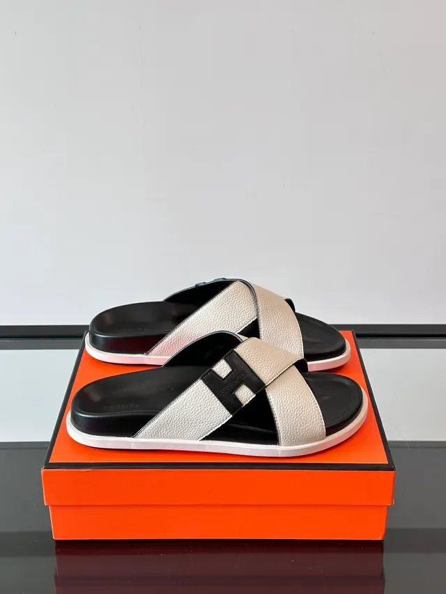Hermès Oran Bride Croisée H-Logo Sandales Casual 15