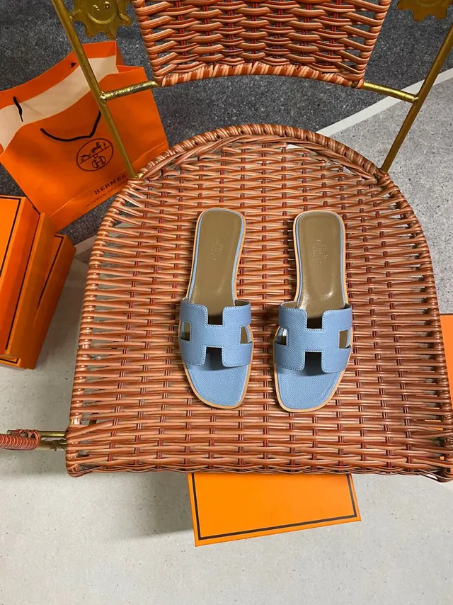 Hermès Oran Light Blue Leather H-Strap Slippers 3