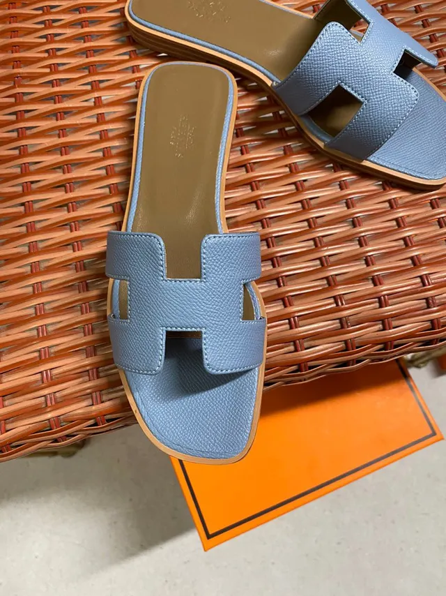 Hermès Oran Light Blue Leather H-Strap Slippers 4
