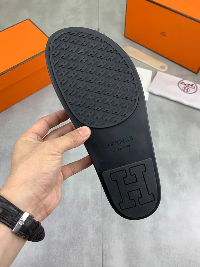 Hermès Oran Slide Perforated Strap Slippers 3