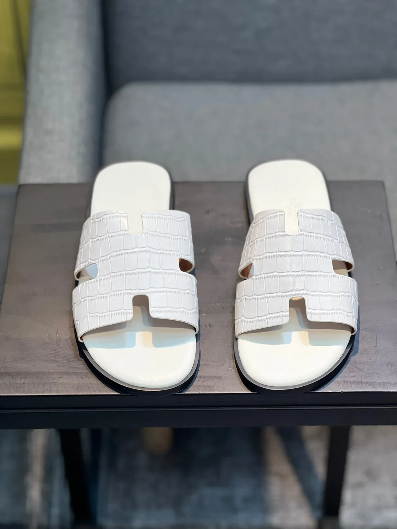 Hermès Oran Slide White Croc-Embossed Leather Slippers 6