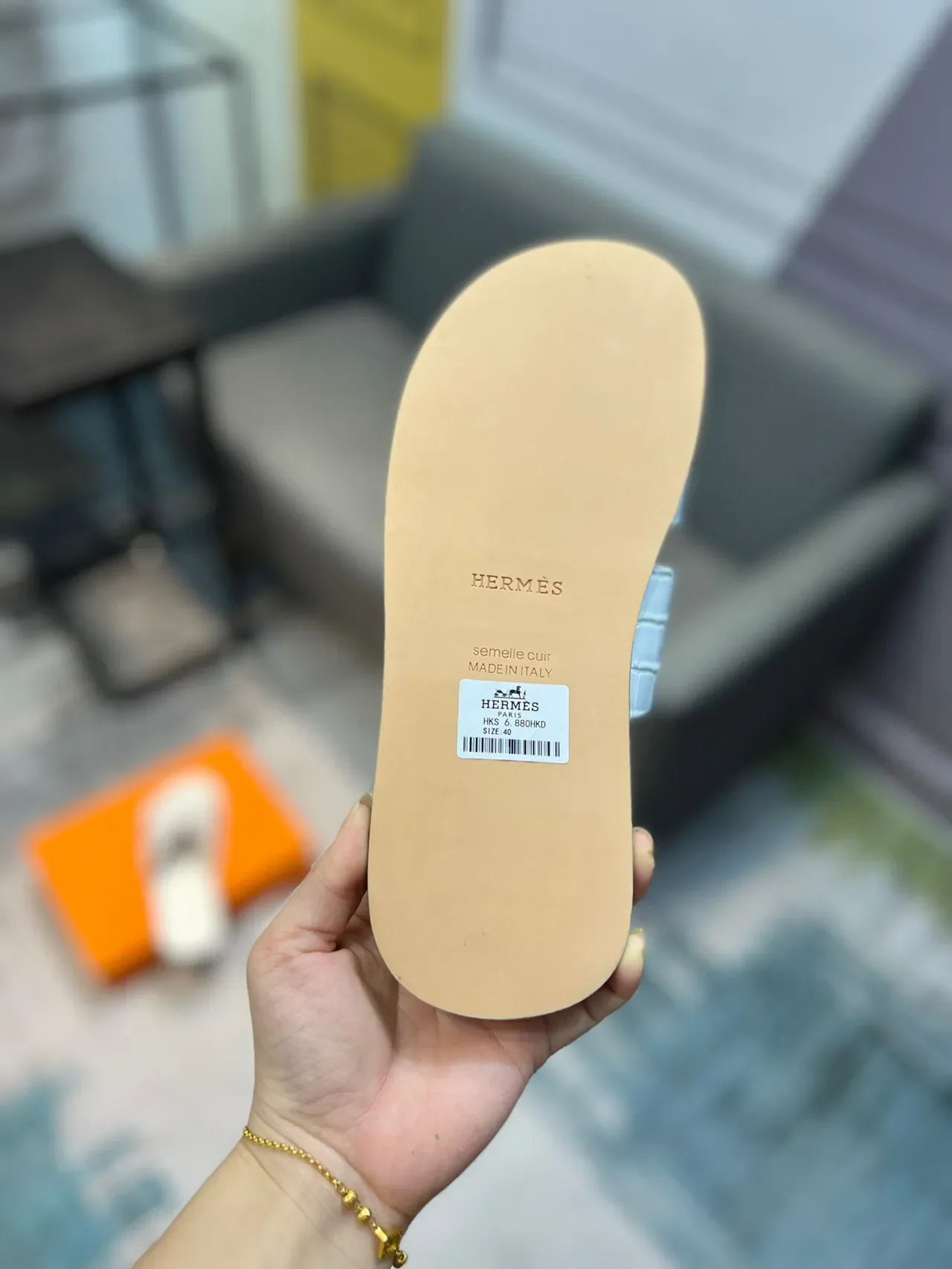 Hermès Oran Slide White Croc-Embossed Leather Slippers 8