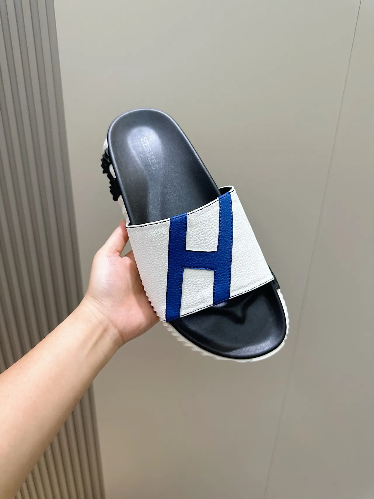 Hermès Oran Slipper White Blue Black Slippers 4