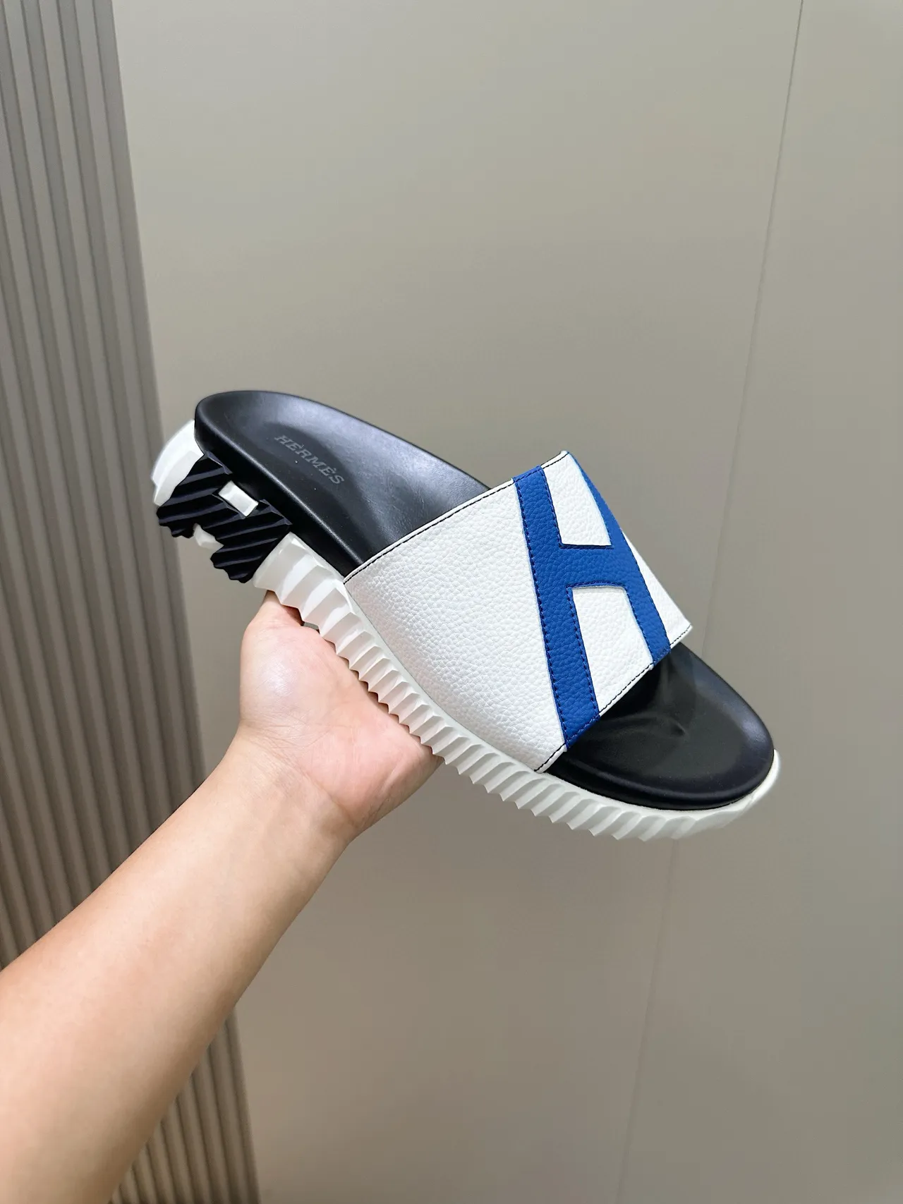 Hermès Oran Slipper White Blue Black Slippers 5