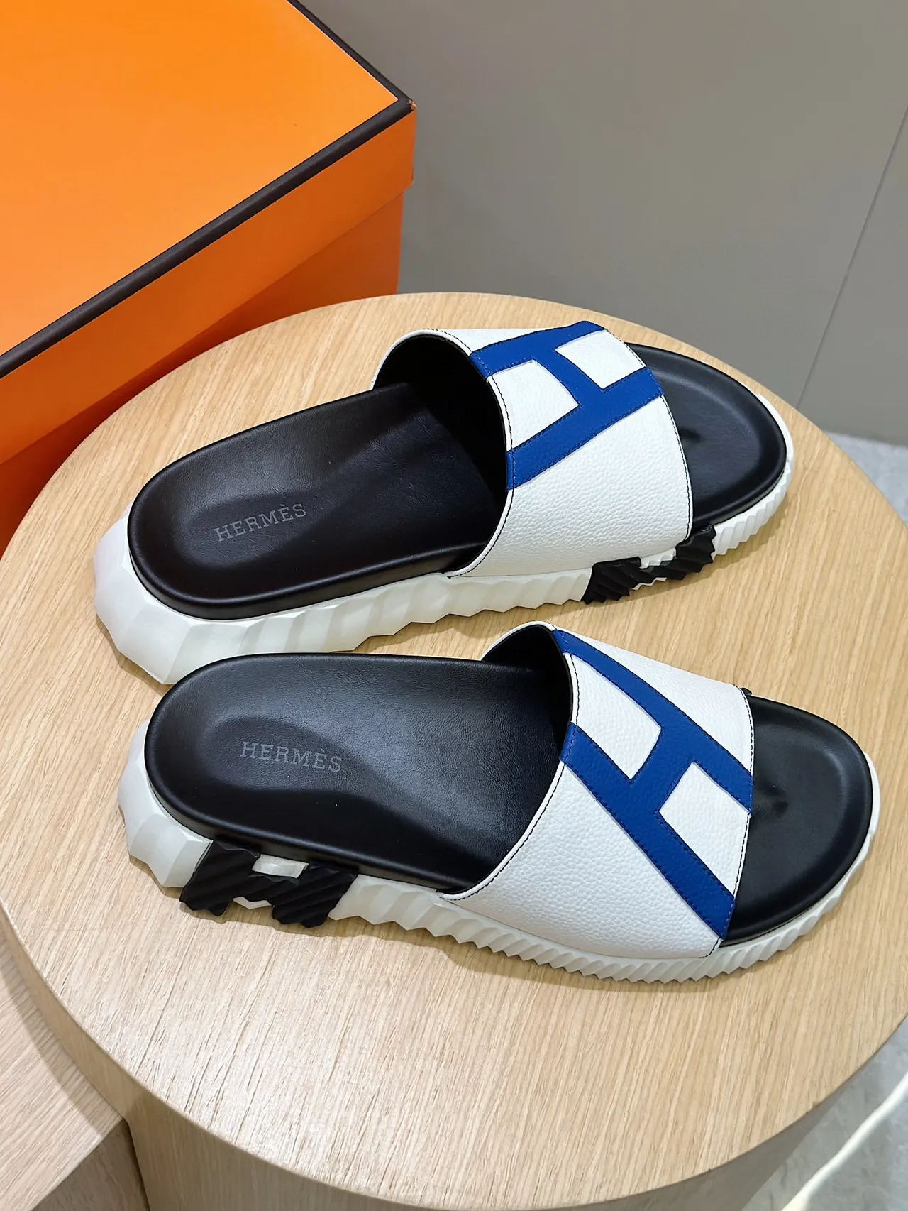 Hermès Oran Slipper White Blue Black Slippers 6