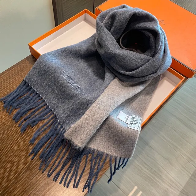 Hermès Two-Tone Gradient Gray Beige Cashmere Scarf 5