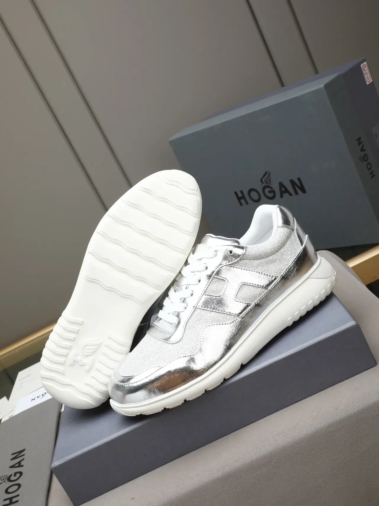 Hogan Metallic Silver Lifestyle Sneaker 4