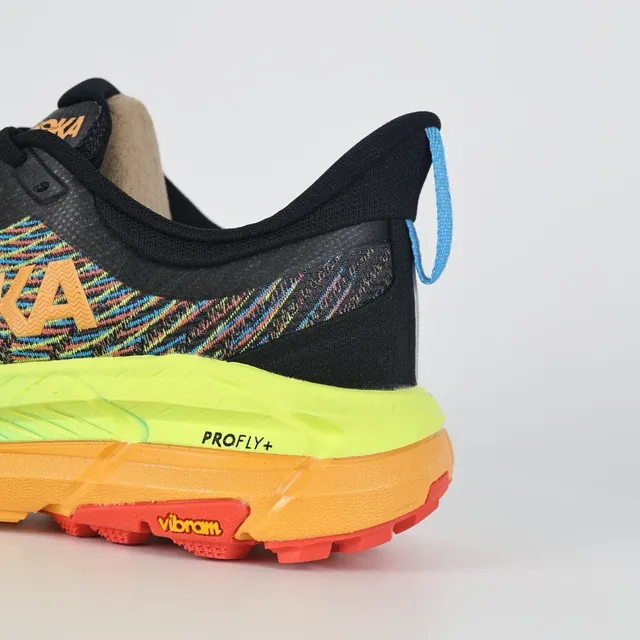 Hoka 多色黑色 工程针织上层 编织图案 跑鞋 4