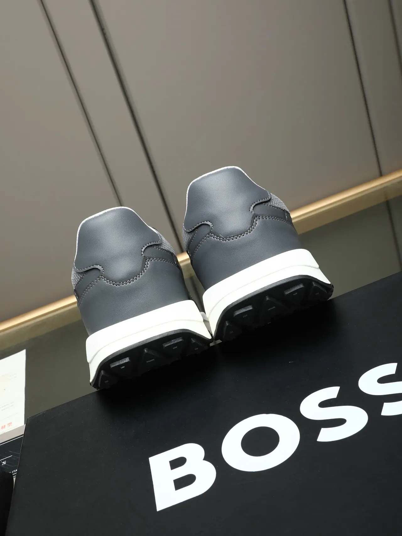 Hugo Boss Gray Mesh and Leather Lifestyle Sneaker 3