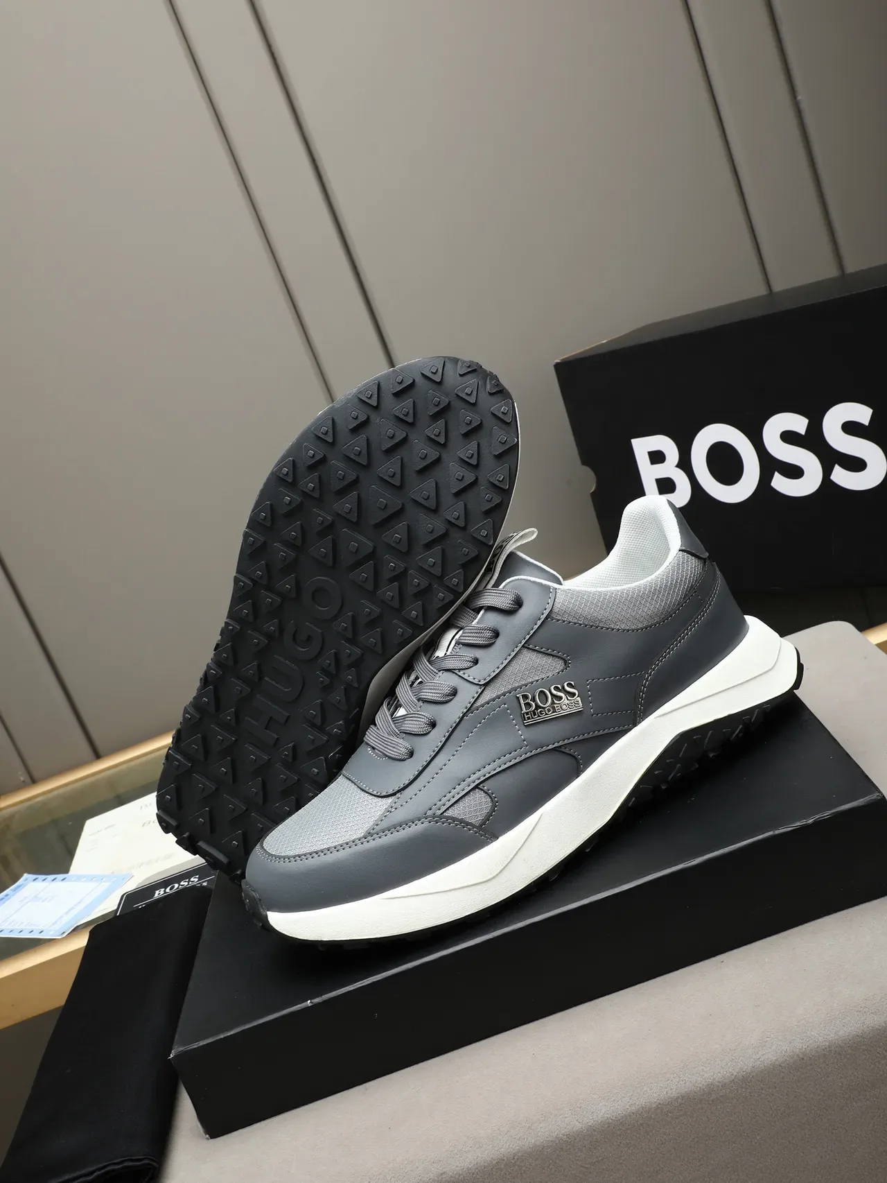 Hugo Boss Gray Mesh and Leather Lifestyle Sneaker 4