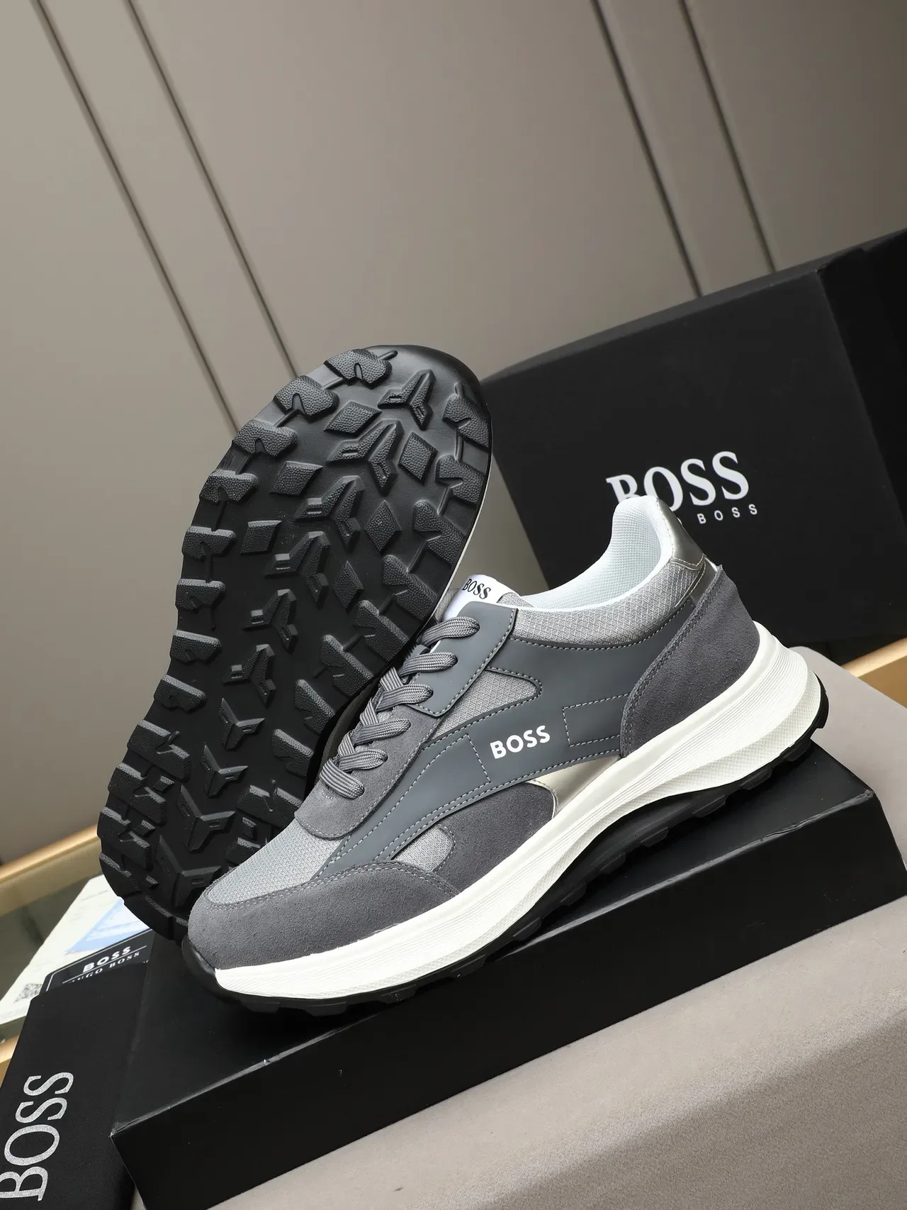 Hugo Boss Gray Suede and Mesh Lifestyle Sneaker 4
