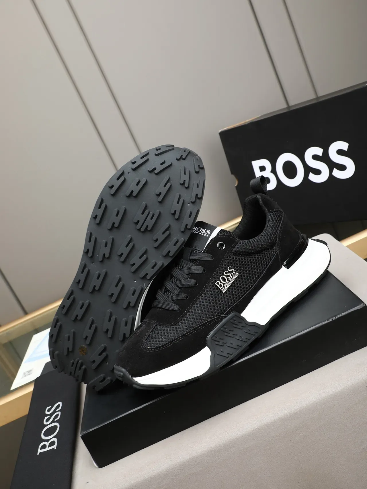 Hugo Boss Lifestyle Sneaker Black and White Mesh Suede Sneaker 4