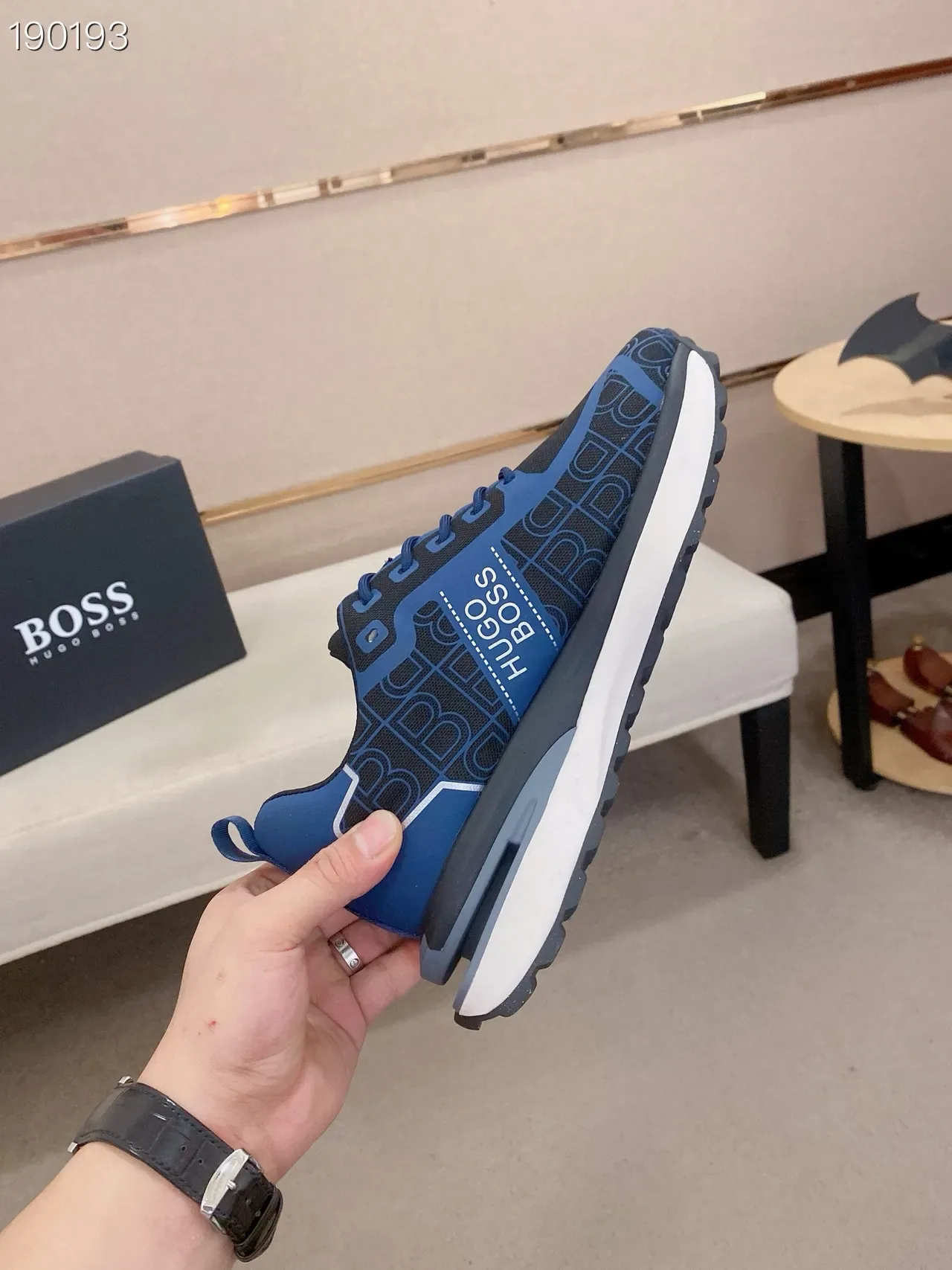 Hugo Boss monogramme imprimé sneakers lifestyle navy et noir 7