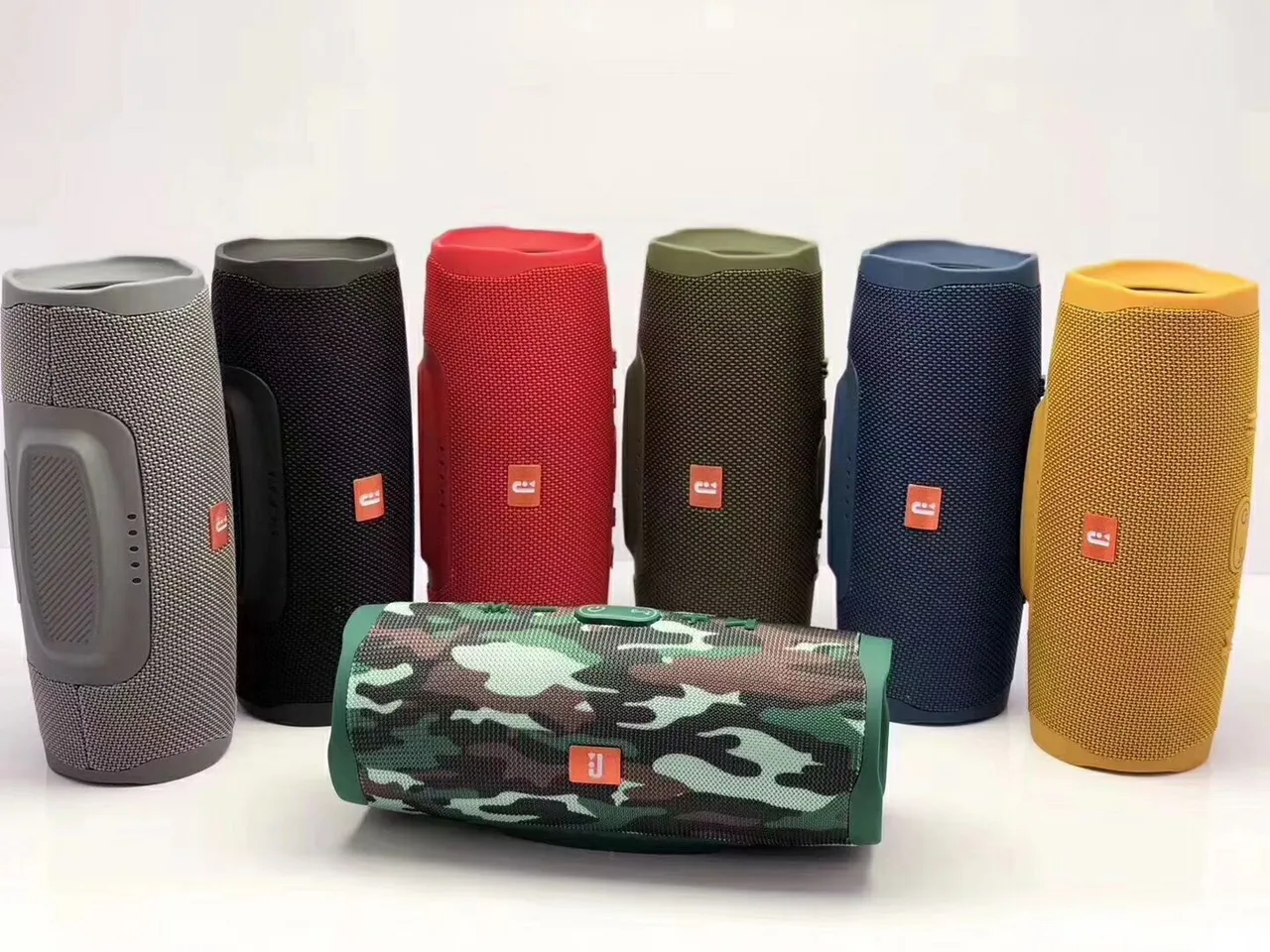 JBL Charge 4 Black Portable Speaker 6