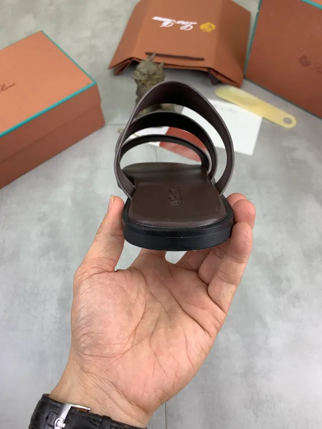 Loewe Anagram Strap Slide marron noir sandales décontractées 5