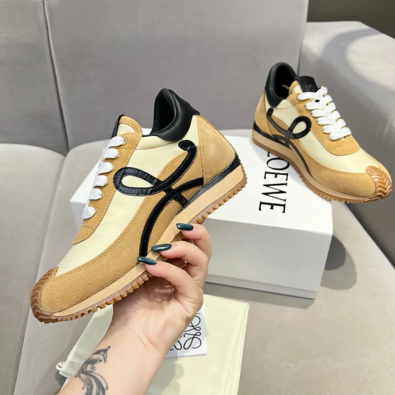 Loewe Flow Runner Beige Tan Black sneakers lifestyle 2
