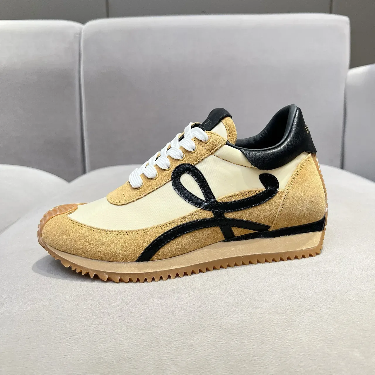 Loewe Flow Runner Beige Tan Black sneakers lifestyle 5