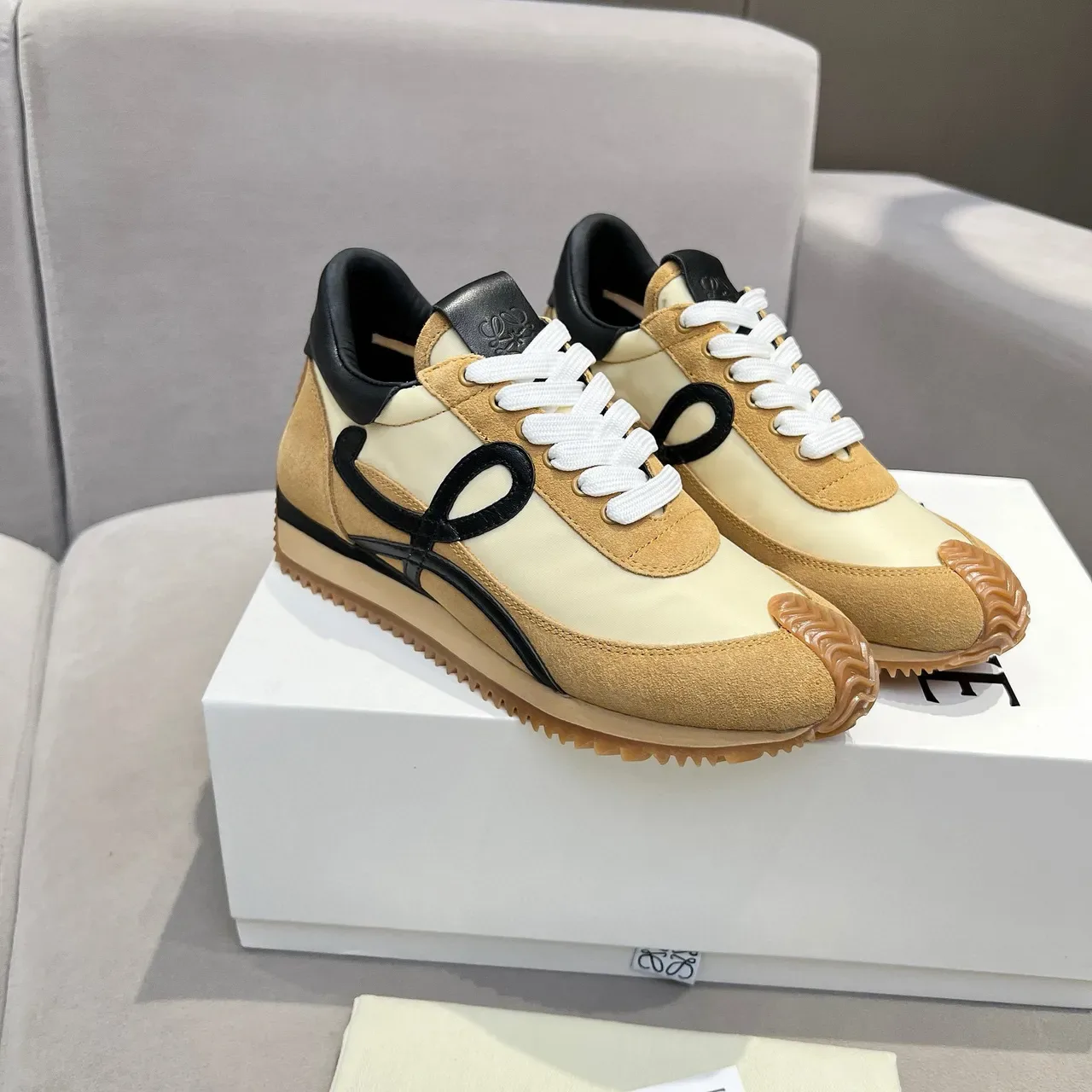 Loewe Flow Runner Beige Tan Black sneakers lifestyle 6