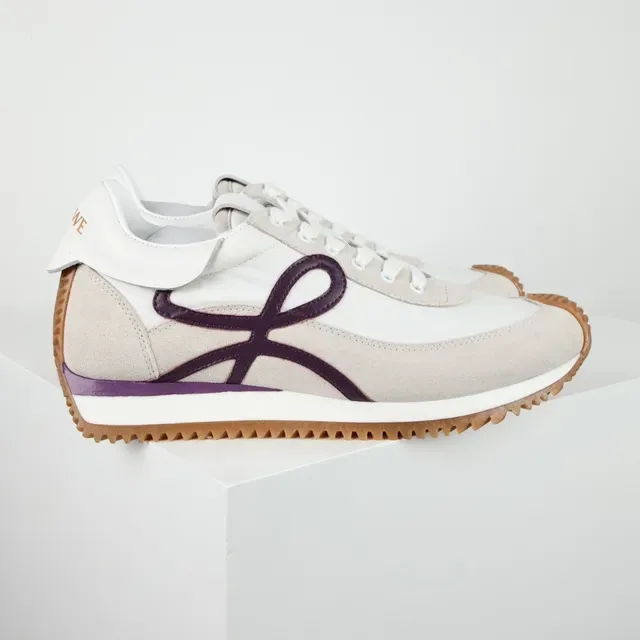 Loewe Flow Runner Blanc Beige Violet Anagram sneakers lifestyle 3