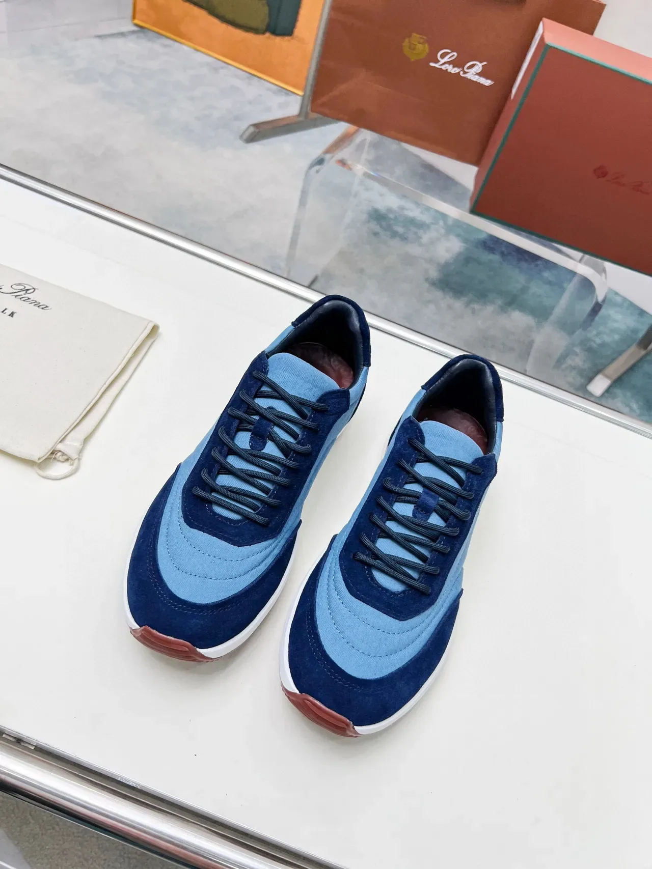 Loro Piana sneakers lifestyle en daim et textile bicolores 4